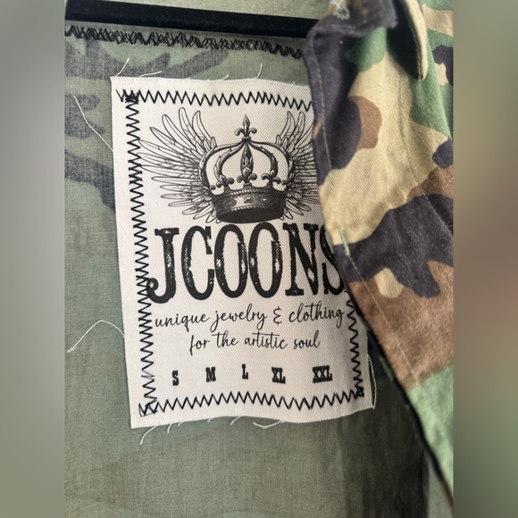 Upcycled Camo Army Jacket w/ Paint Splatter Rock Graphic Back Patch J Coons SZ L - Picture 6 of 10